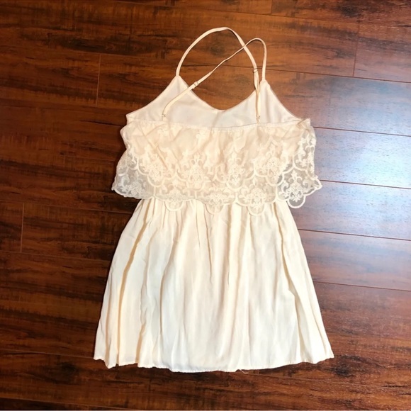 Vintage Cream Embroidered Eyelet Mini Dress - Picture 7 of 7